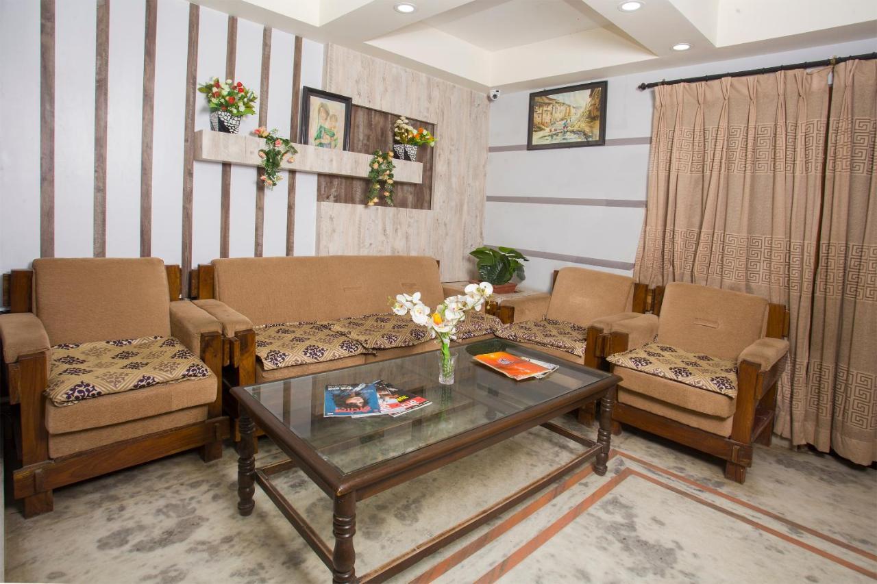 Hotel Lotus Buddha Inn 카트만두 외부 사진